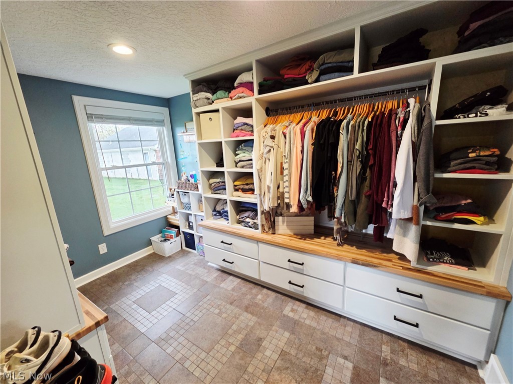 Lorain - Residential