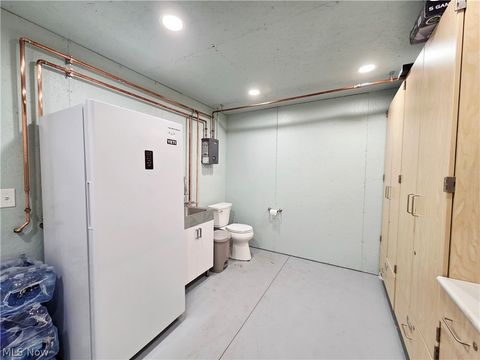 Tiny photo for 5869 Oberlin Road, Amherst, OH 44001 (MLS # 5202885)