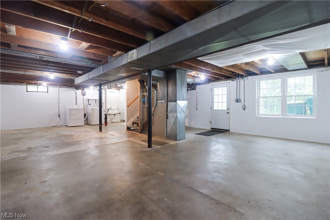 Mentor Headlands Park Sub - Residential Lease