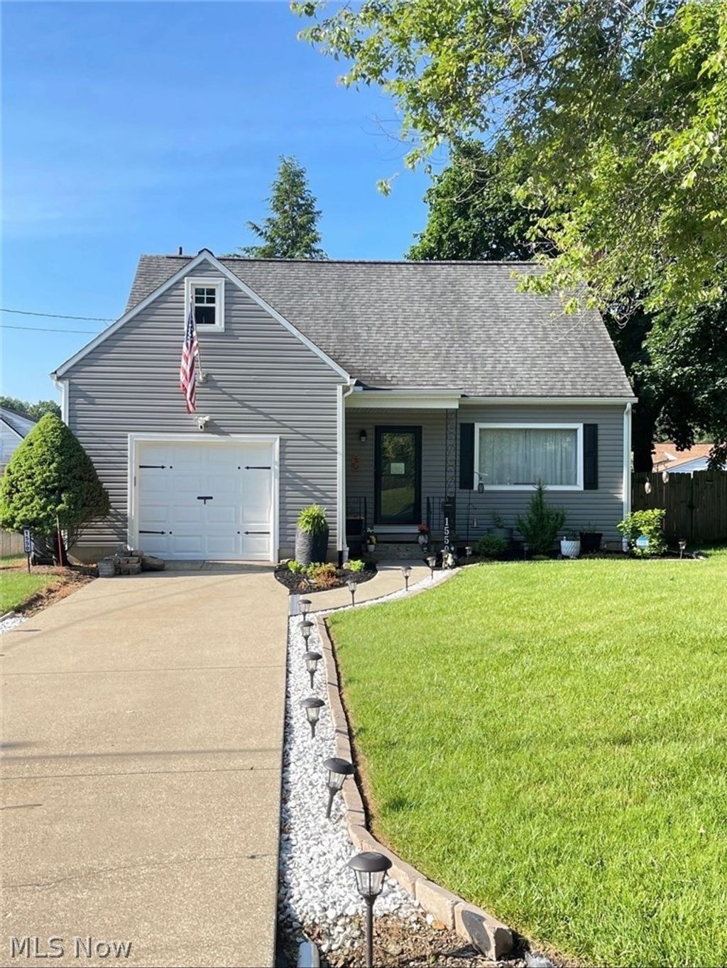 Photo of 1550 Osage Ave, Akron, OH 44305 (MLS # 5196745)