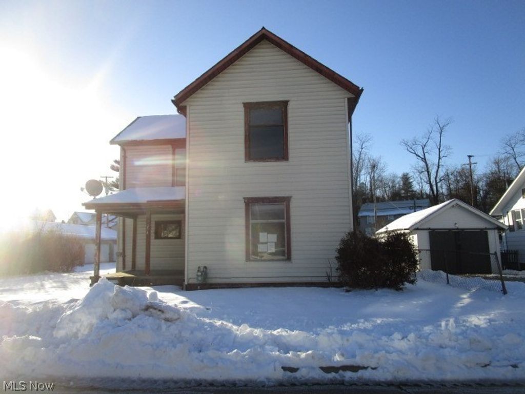 Photo of 274 N 8th Street, Mcconnelsville, OH 43756 (MLS # 5193496)
