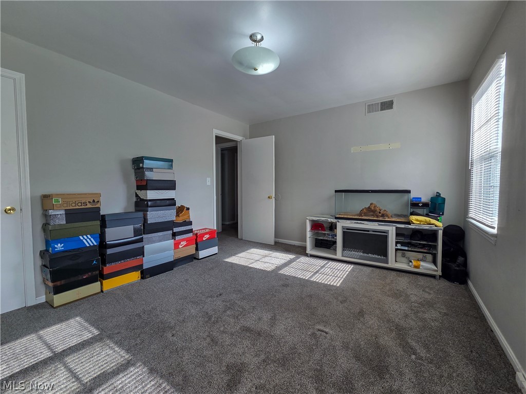 Royal Court Condos - Residential