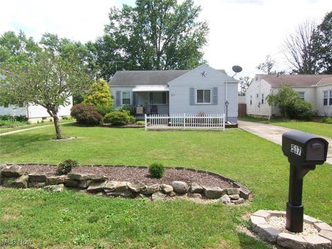 Photo for 517 Metcalf Road