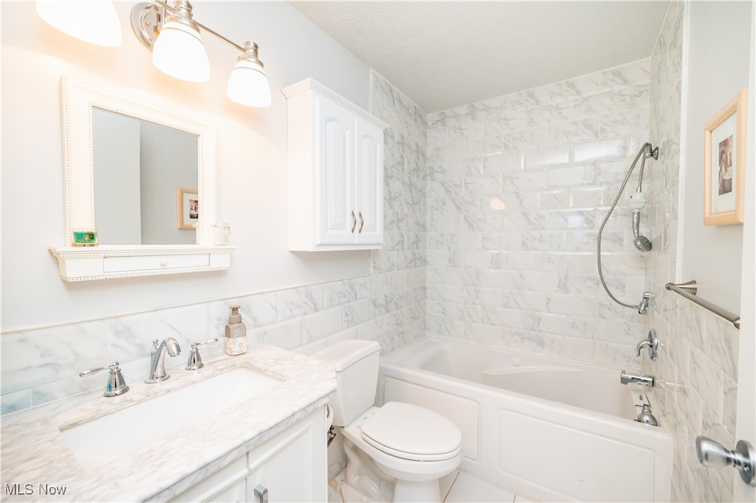 Windward Hills Condo - Residential