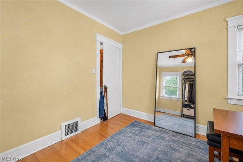 Tiny photo for 2076 Wascana Avenue, Lakewood, OH 44107 (MLS # 5253931)