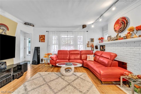 Tiny photo for 2076 Wascana Avenue, Lakewood, OH 44107 (MLS # 5253931)