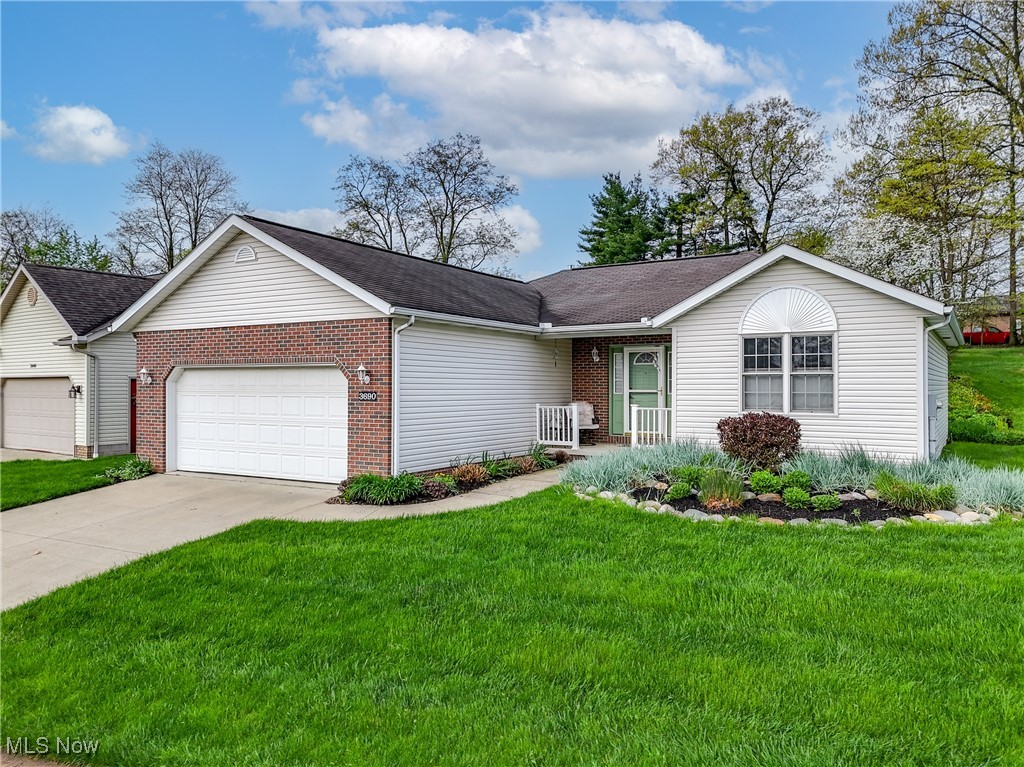 3690 Dornoch Drive, Wooster, Ohio image 2