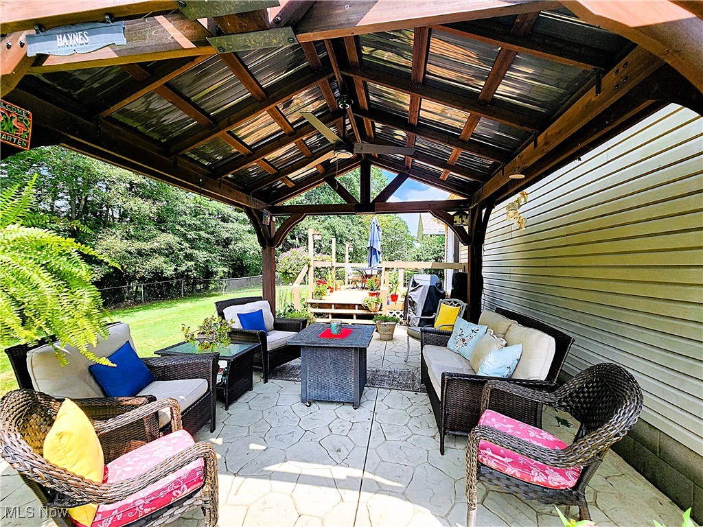 8329 Seasons Road, Streetsboro, Ohio image 29
