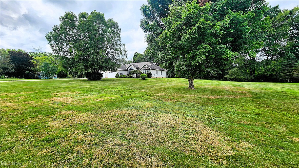 8329 Seasons Road, Streetsboro, Ohio image 35