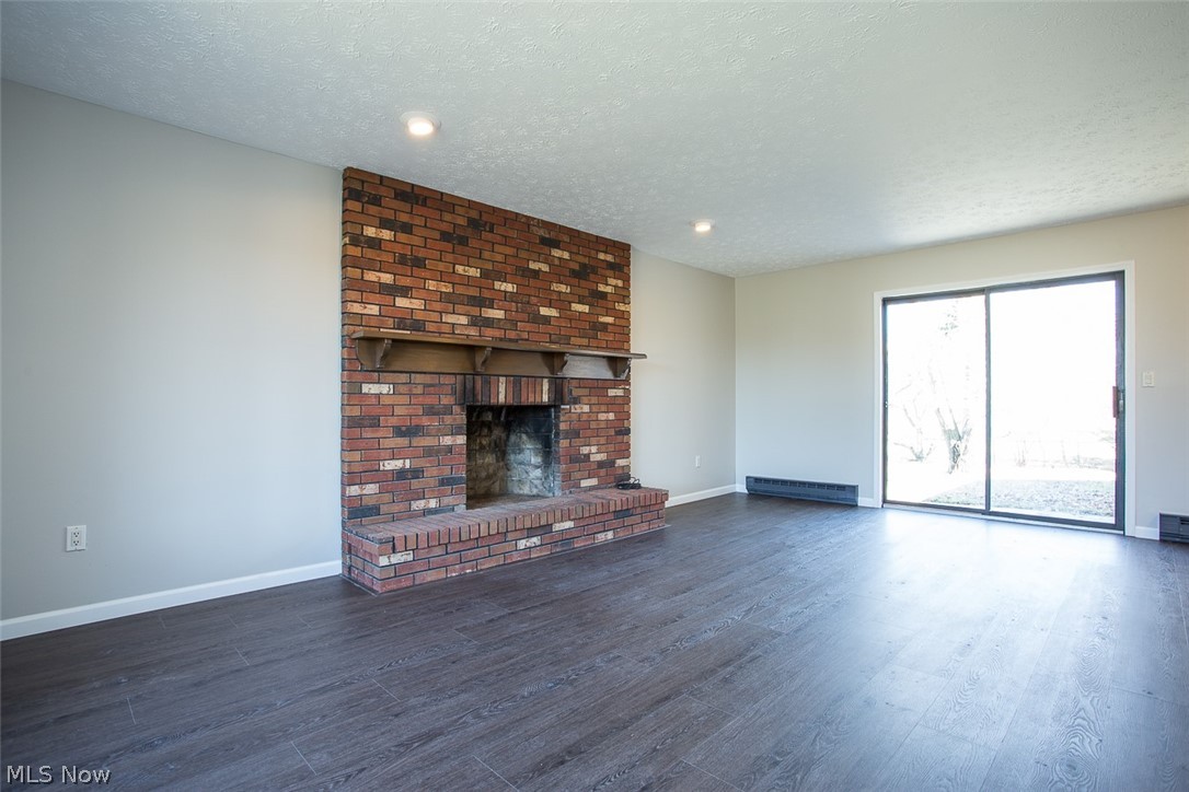 Eagle Oaks - Residential Lease