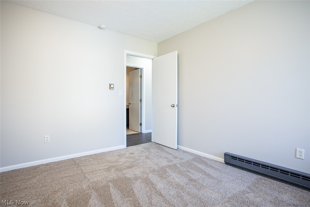 Eagle Oaks - Residential Lease