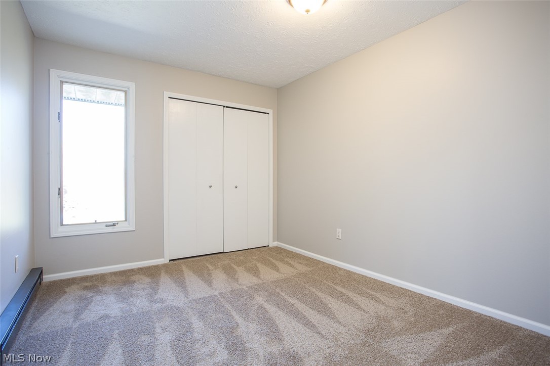 Eagle Oaks - Residential Lease