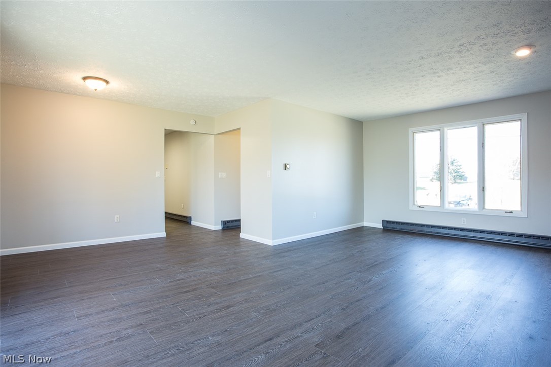 Eagle Oaks - Residential Lease