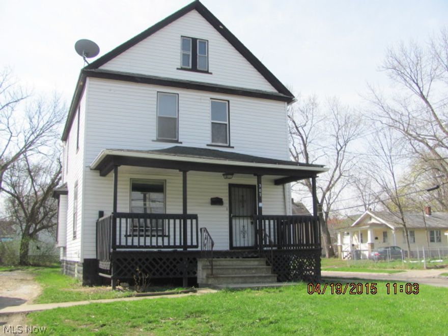 Great location on bus line!  Close to downtown, parks, shopping, and more.  This stately colonial features a first floor master bedroom and full bath.  It was renovated in 2009.  Needs a little TLC but liveable.