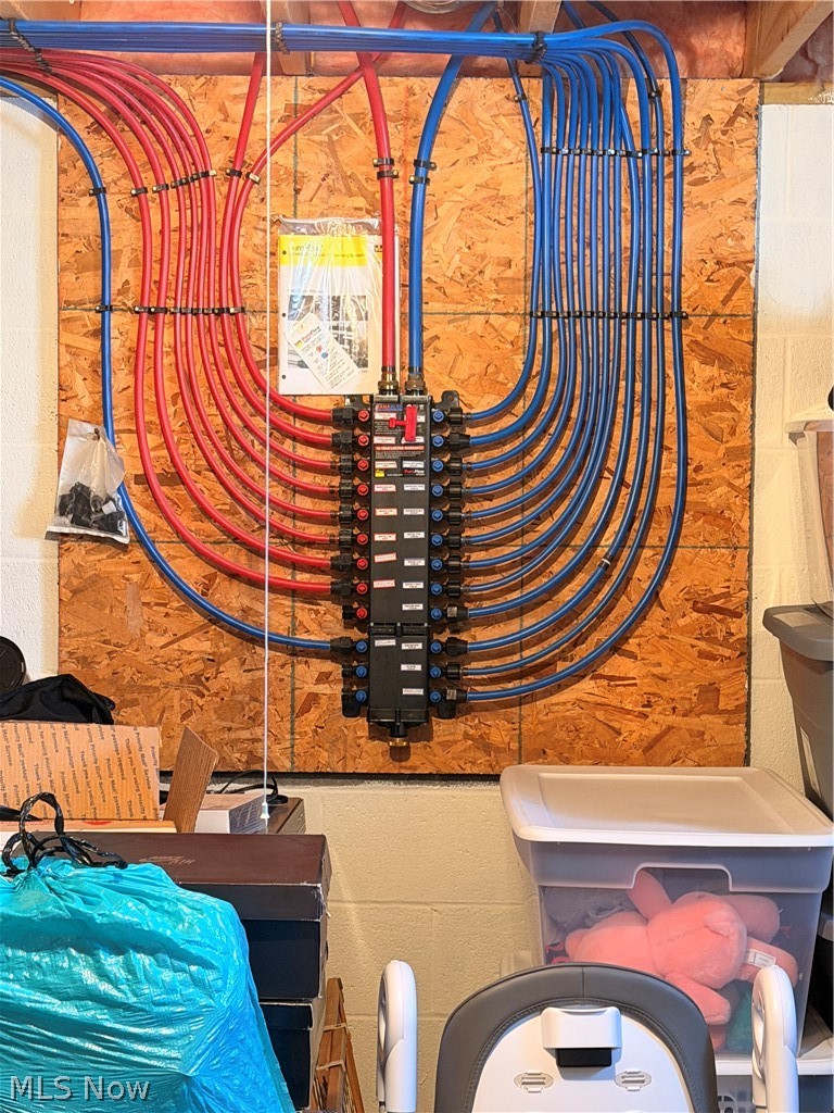 7th Street NW & Whipple - Residential