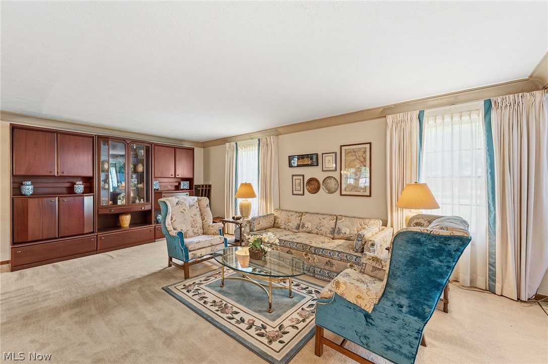3965 Laurel Glenn Drive