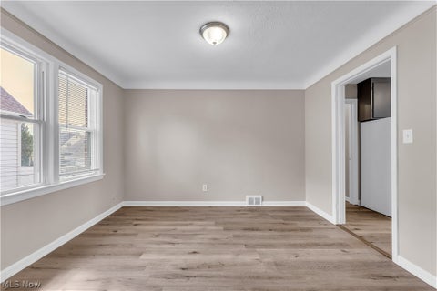 Tiny photo for 10008 Edgepark Drive #2/UP, Garfield Heights, OH 44125 (MLS # 5246505)