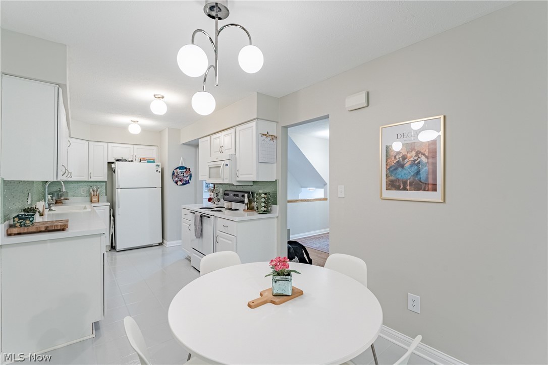 Chaunticlair Iii-B - Residential
