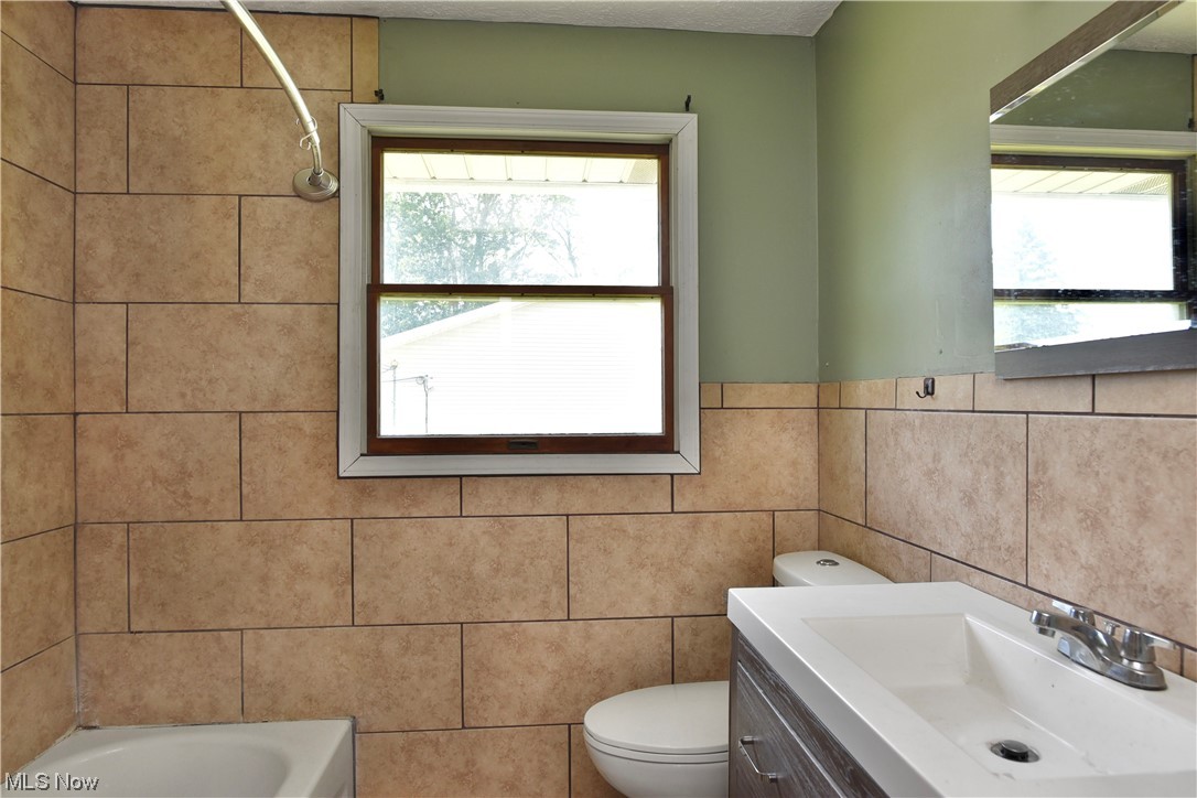 Canal Fulton - Residential Income