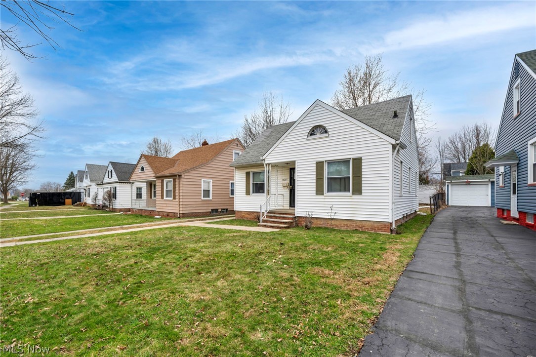 Maple Heights - Residential