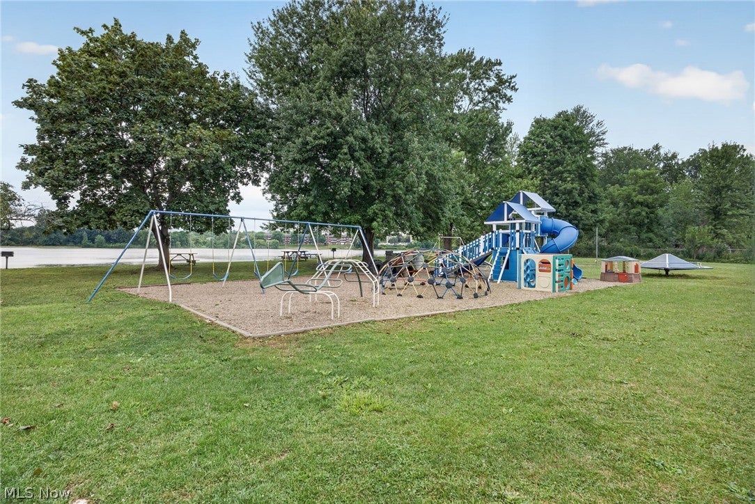 544 Treeside Drive