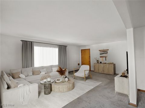 Tiny photo for 13532 Elbur Lane, Lakewood, OH 44107 (MLS # 5179659)