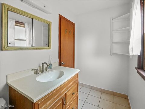 Tiny photo for 13532 Elbur Lane, Lakewood, OH 44107 (MLS # 5179659)