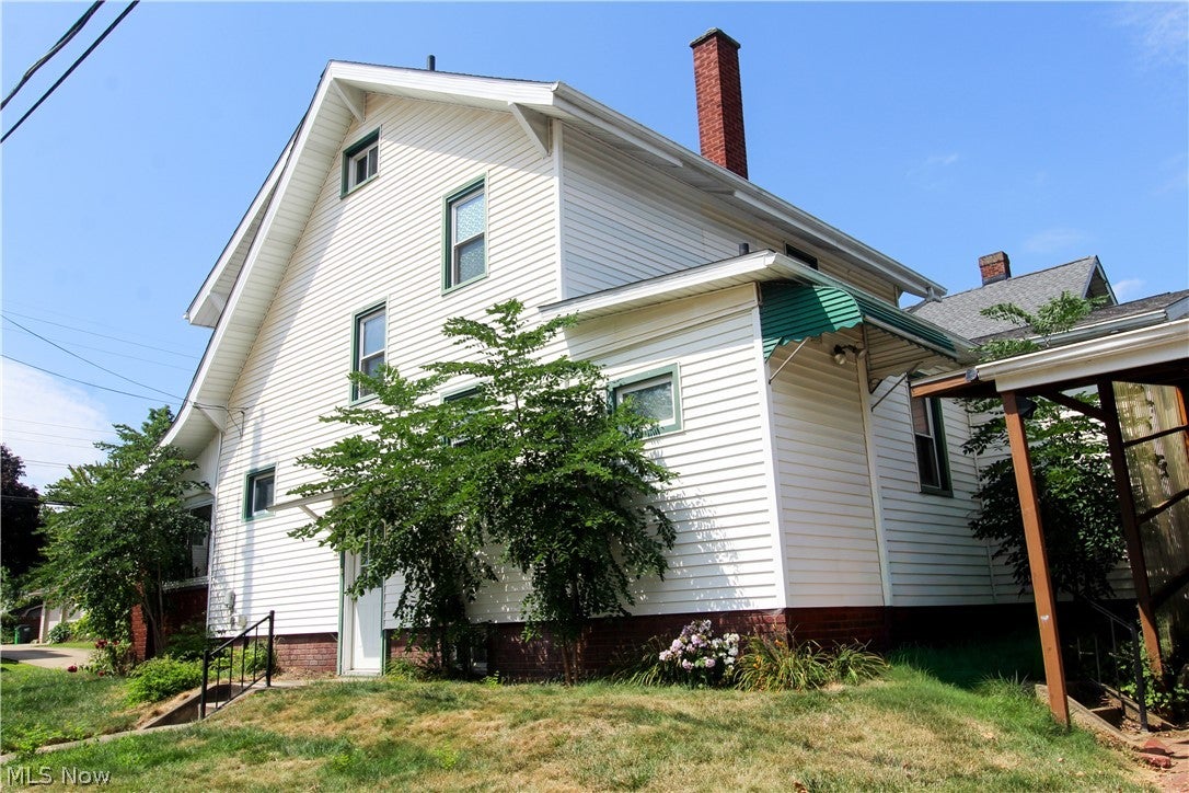 543 W Maple Street