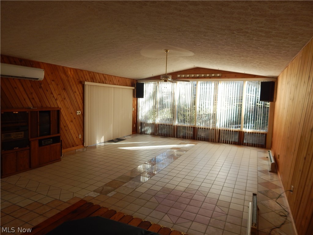 Sherwood Acres - Residential