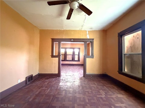 Tiny photo for 4368 E 156th Street, Cleveland, OH 44128 (MLS # 5253034)