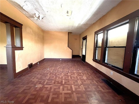 Tiny photo for 4368 E 156th Street, Cleveland, OH 44128 (MLS # 5253034)