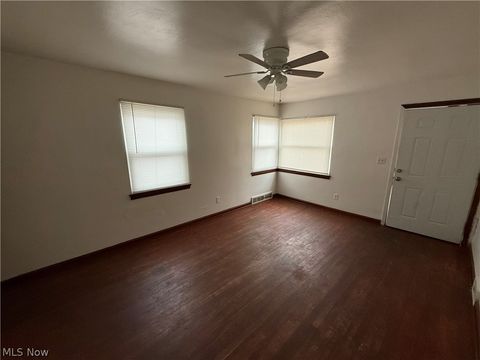 Tiny photo for 868 Cameron Avenue, Youngstown, OH 44502 (MLS # 5190151)