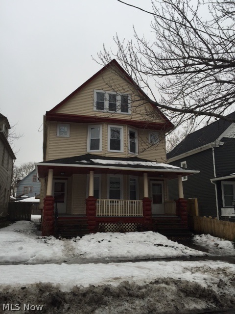 Great tremont home - recently renovated - large rooms