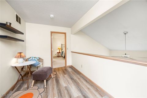 Tiny photo for 16548 Sunwood Oval, Strongsville, OH 44136 (MLS # 5178327)