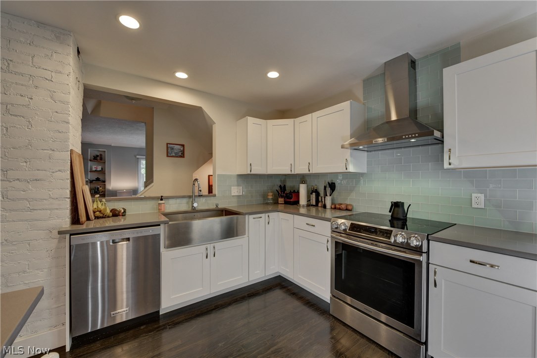 Beach Cliff - Residential