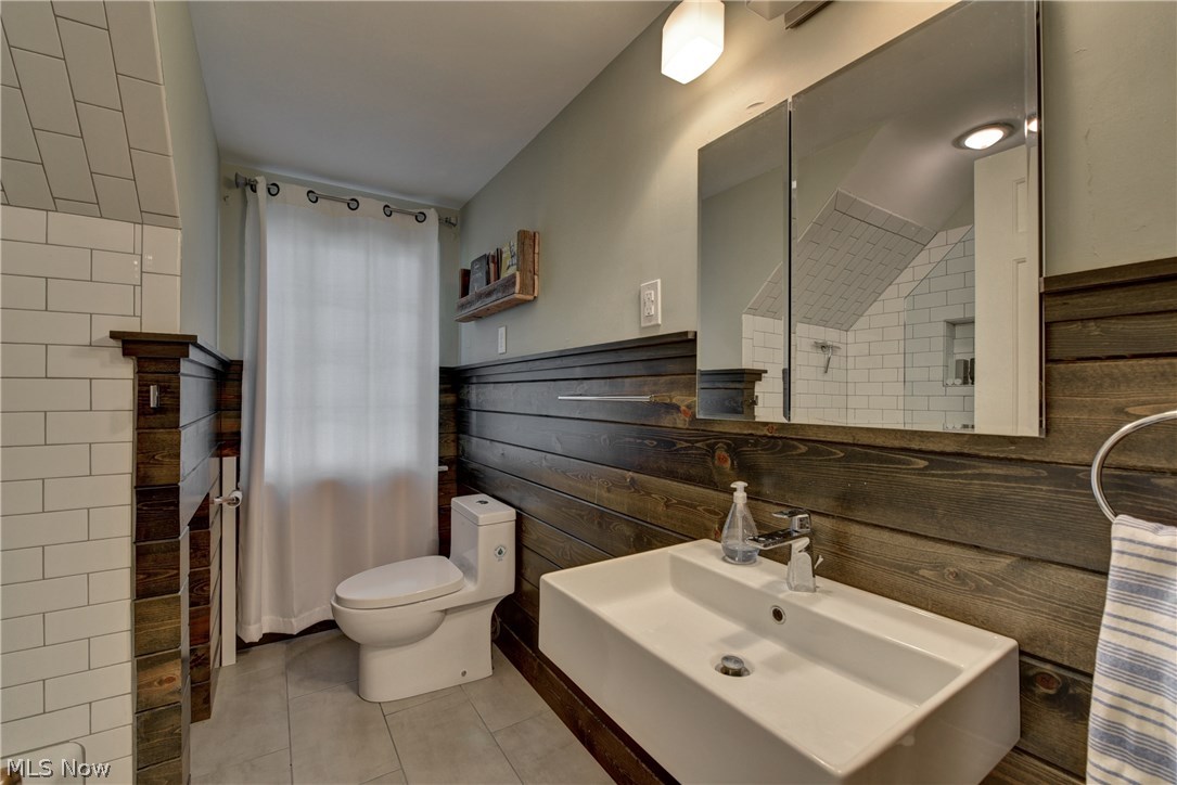 Beach Cliff - Residential