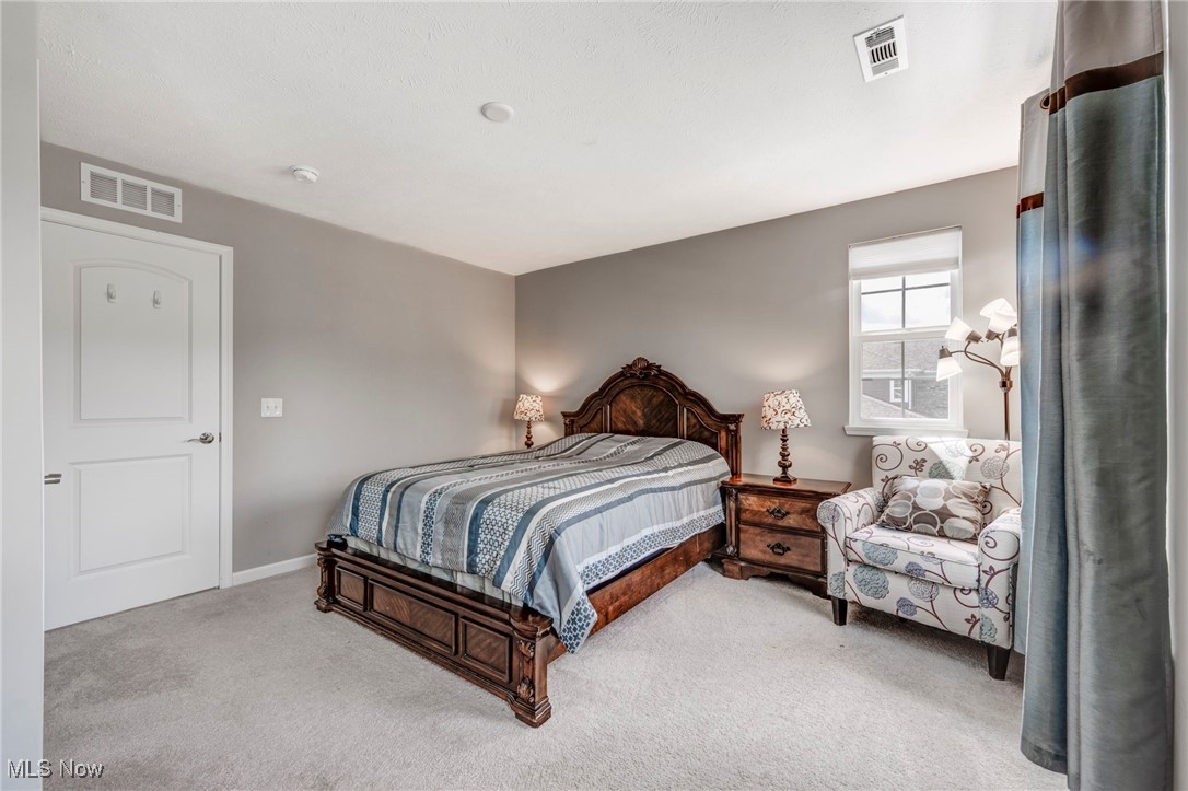 5817 Timberline Trail