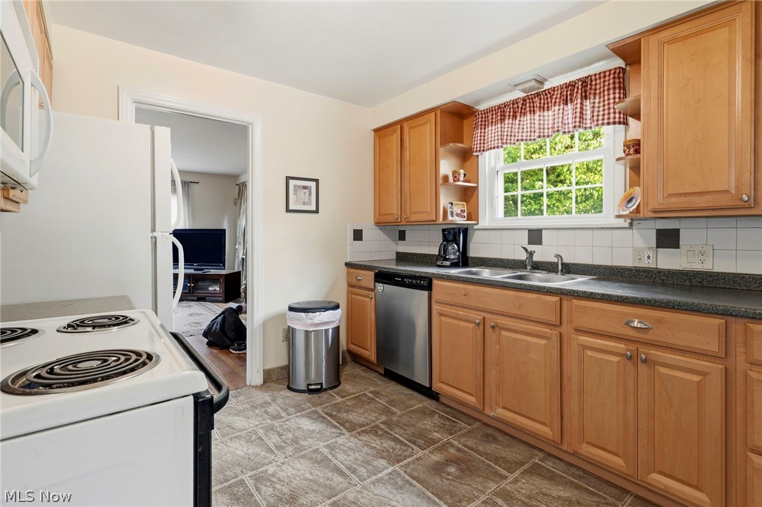 West Manor - Residential