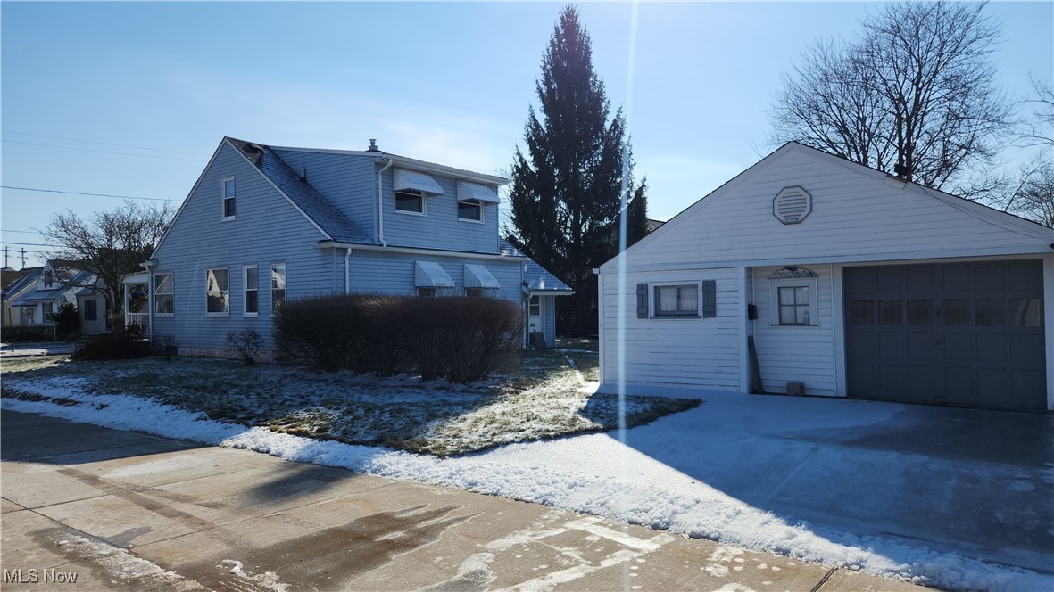 4734 Brookwood Drive, Brooklyn, Ohio image 41