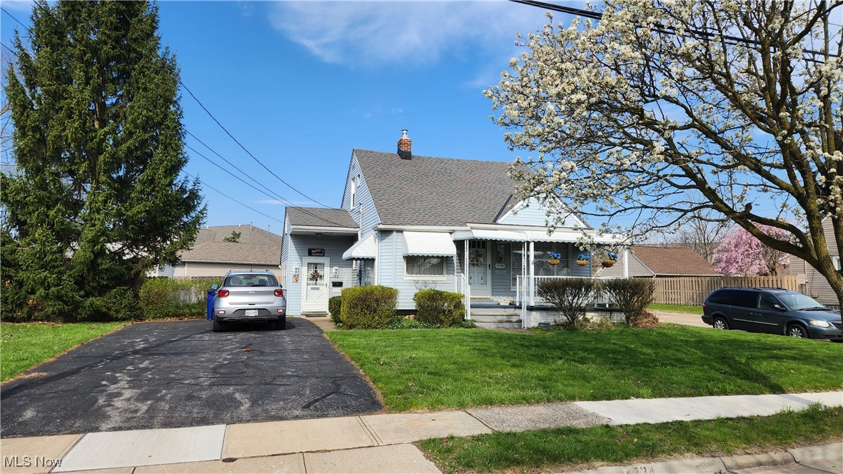 4734 Brookwood Drive, Brooklyn, Ohio image 1