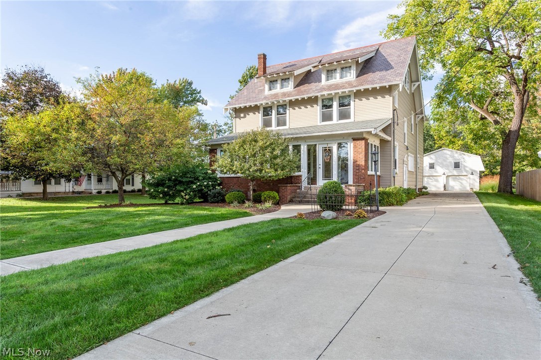 Village/Lagrange - Residential