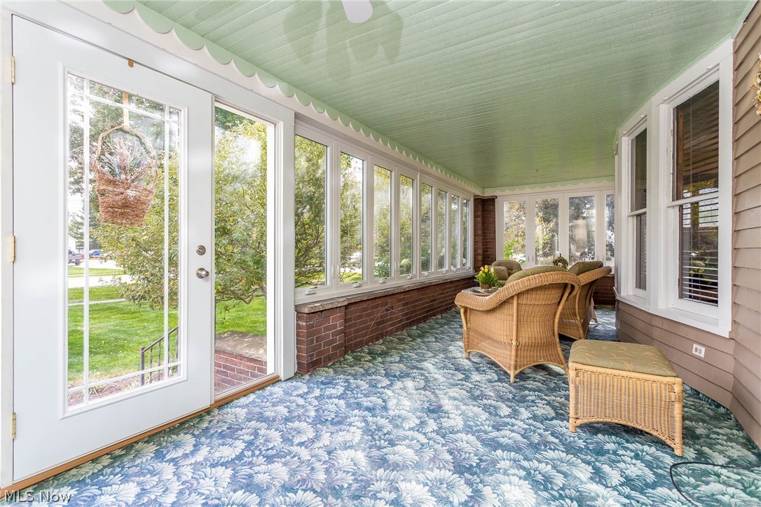 Village/Lagrange - Residential