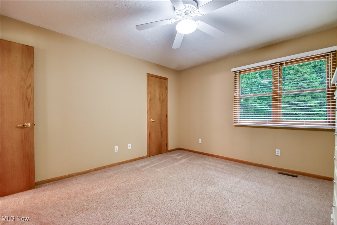 5641 Cardinal Drive, Mentor, Ohio image 24
