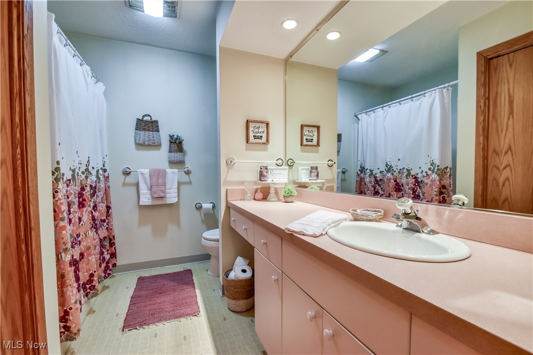 5641 Cardinal Drive, Mentor, Ohio image 30