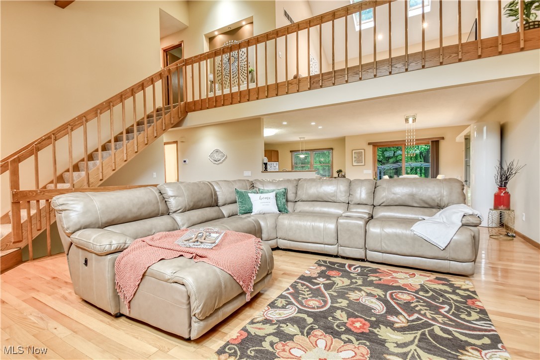 5641 Cardinal Drive, Mentor, Ohio image 5