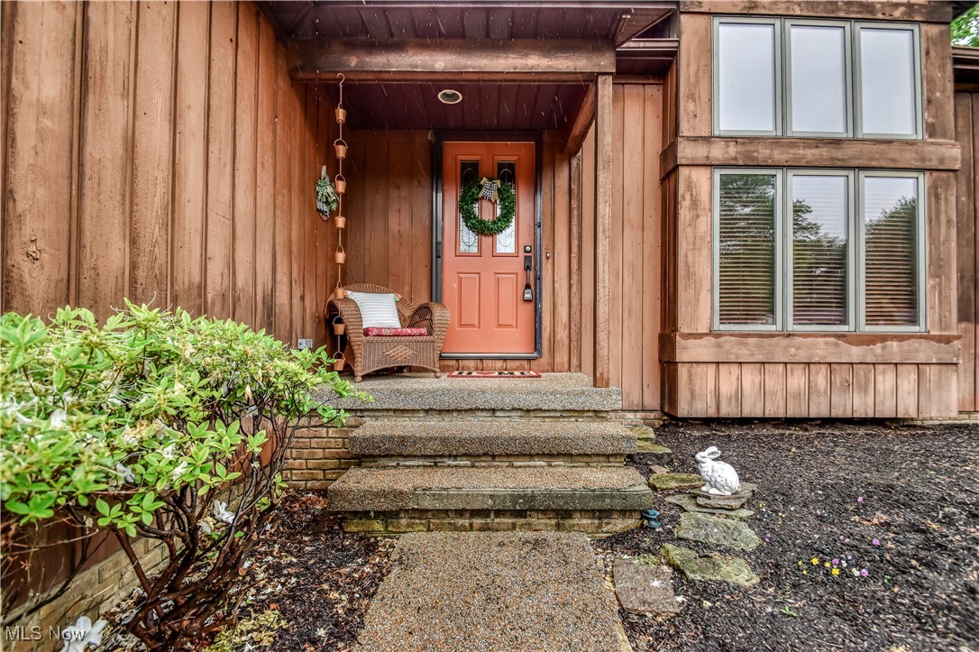 5641 Cardinal Drive, Mentor, Ohio image 2