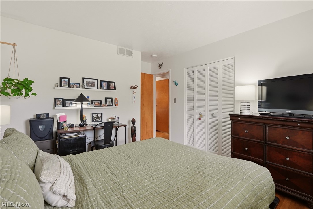 White Gate - Residential