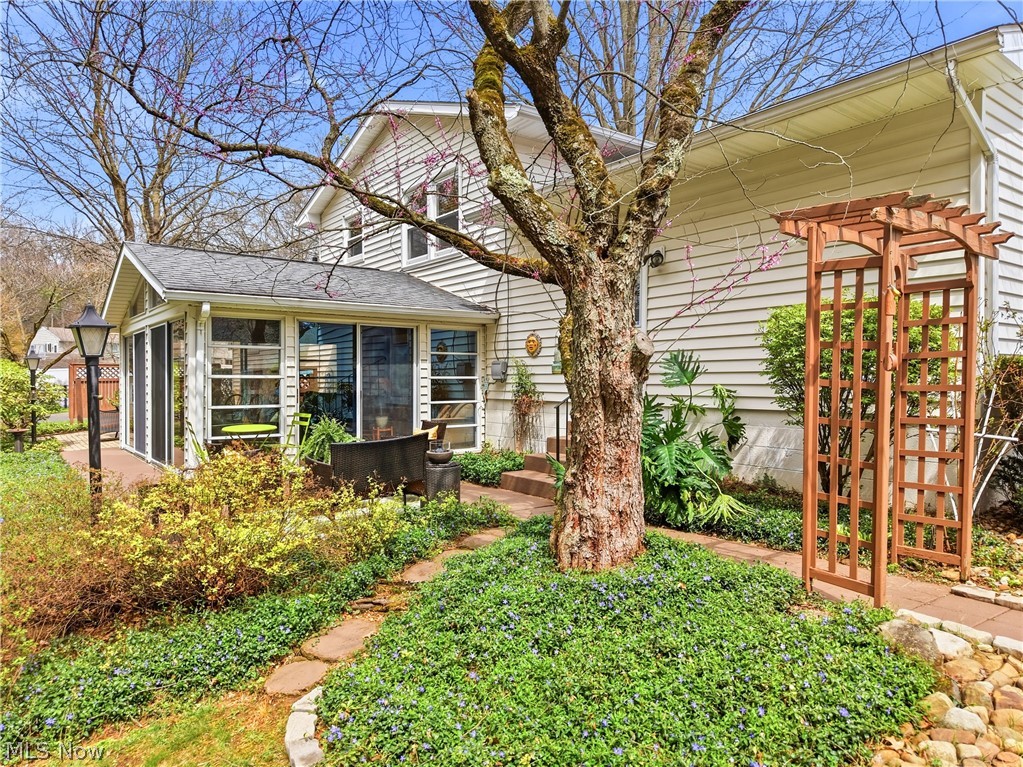 White Gate - Residential