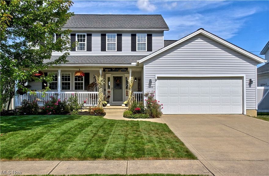 Welcome home to the great city of North Ridgeville! This must see 3-bedroom home is located on a
very low traffic dead end street. It features a very large welcoming front porch, finished basement, and spacious fenced in backyard.
Updates include: water heater, new sliding glass door, new floors in kitchen, laundry room, foyer and downstairs bathroom,
dishwasher, light fixtures/ceiling fans and permanent adjustable basketball hoop. Short bike ride to the elementary school/park. Come
see this beautiful home today.