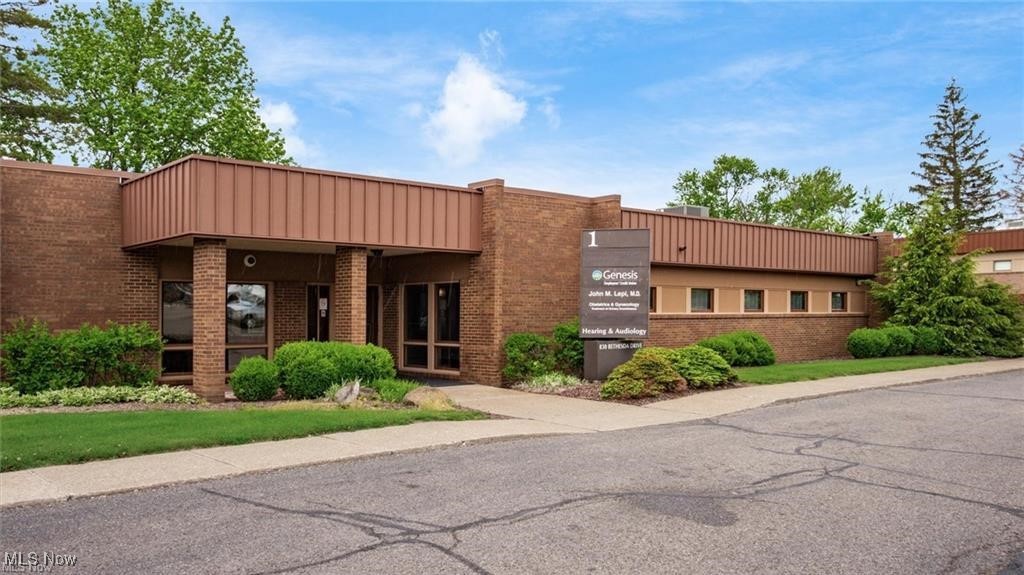 Doctors Park Condo 01 - Commercial Lease